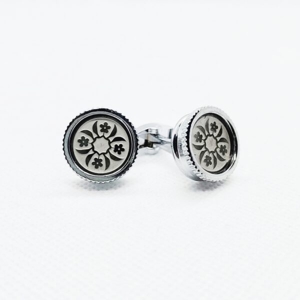 Multicircle Flower Cufflinks - Image 3