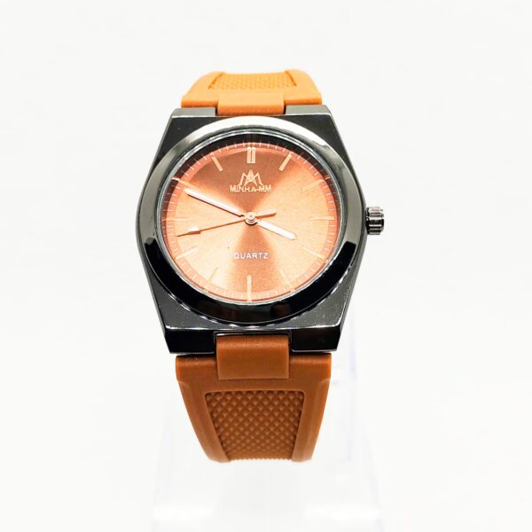 Analogue Rubber Strap Watch