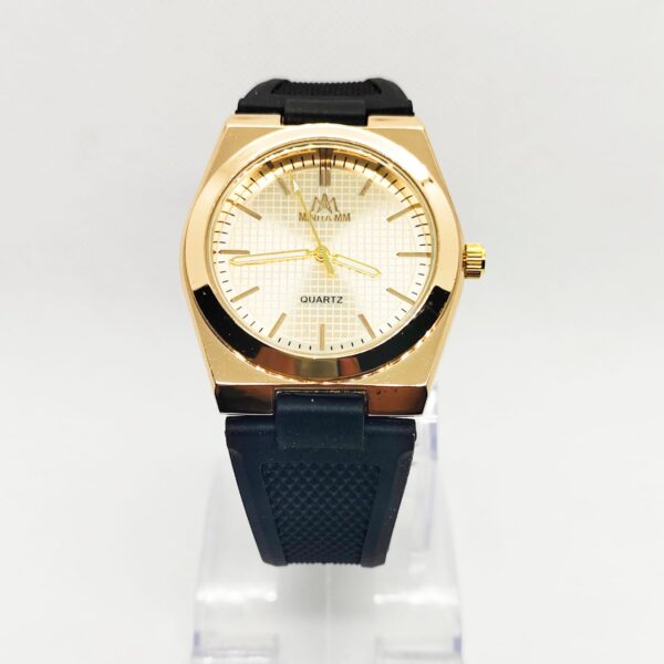 Analogue Rubber Strap Watch
